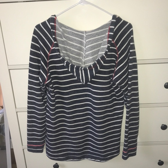 columbia pullover - Picture 2 of 2